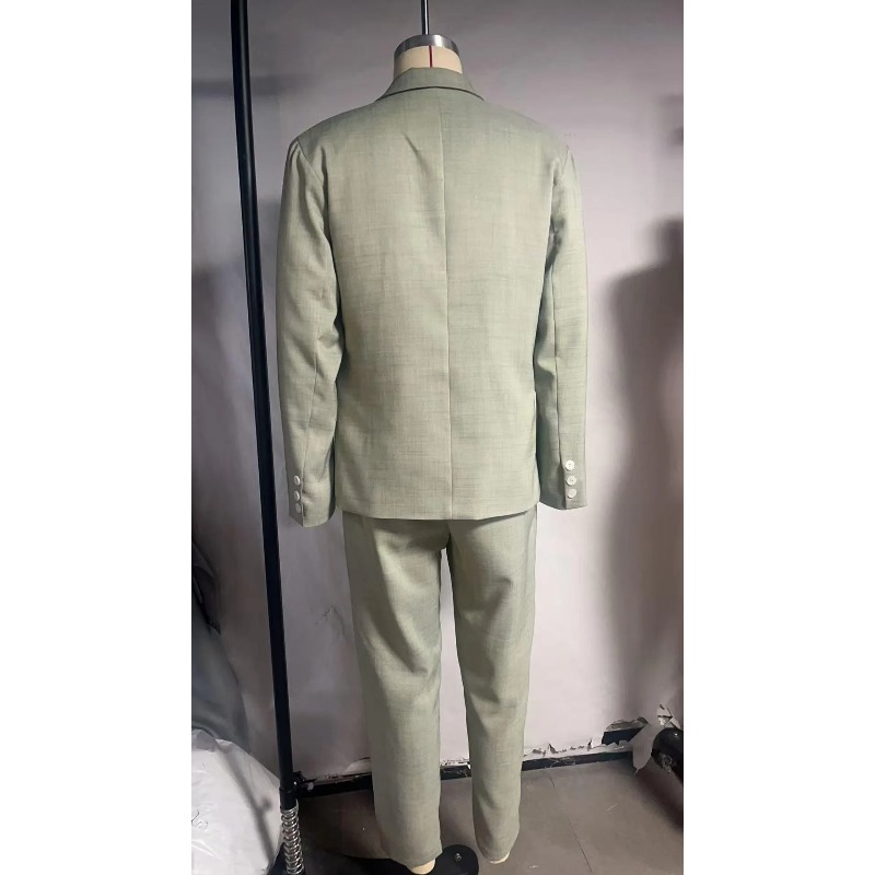 Completo da Uomo in Tinta Unit - Men'S Formal Dinner Wear recensione e prezzo