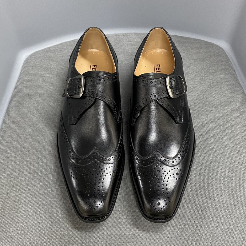 Scarpe casual da uomo intaglia - Men Formal Party Wear Outfit recensione e prezzo